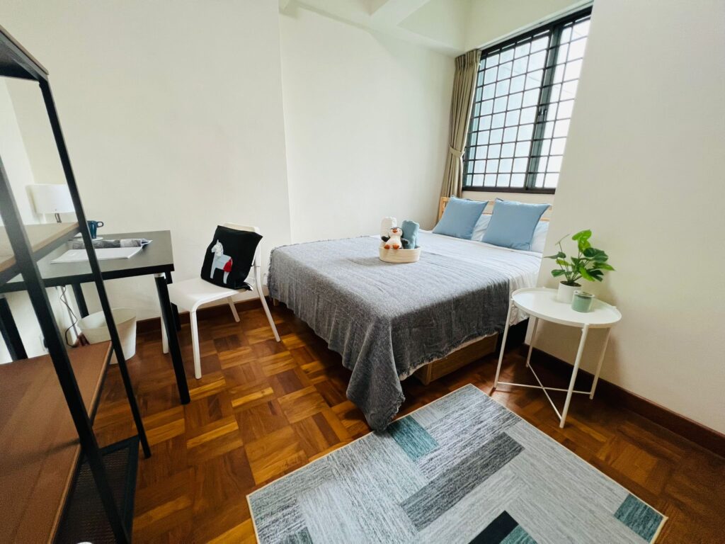 Fully Furnished, Clean and Comfy Common Room for Rent in Buona Vista, Astor Green condo - Great Location and Amenities