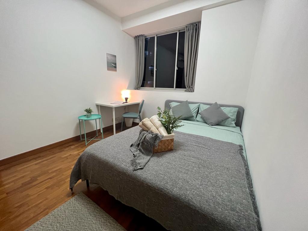 Fully Furnished and Affordable Common Room for Rent near Tampines East MRT, the Eden Condo - Great Location and Amenities