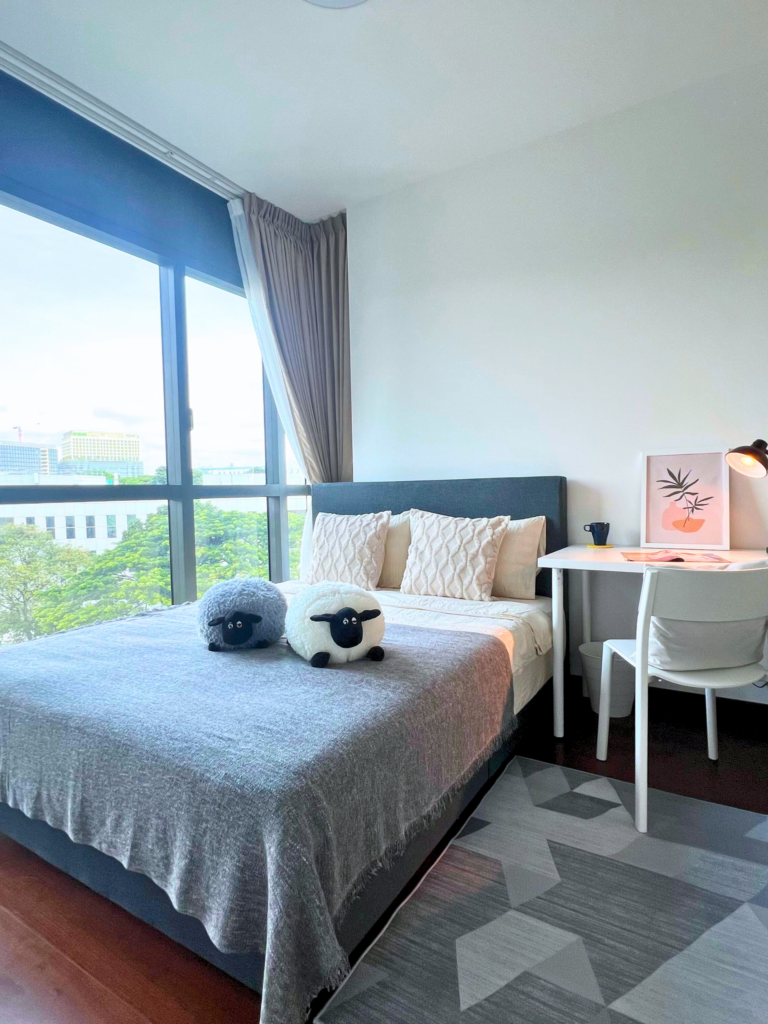 Fully Furnished and Spacious Master Room for Rent for Couples in Kent Ridge, Buona Vista, One-North, Normanton Park - Great Location and Amenities